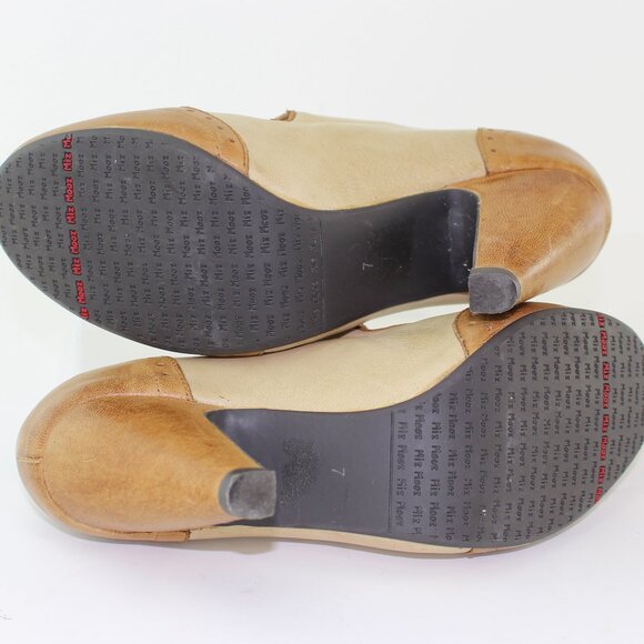 Miz Mooz Symphony Leather Mary Jane Lace-up Heels (7 US) - Picture 7 of 8